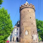 Koenig Lejlighed