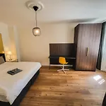 Ferienwohnung Koenig Apartment *