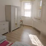 Koenig Lejlighed *