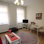 Ferienwohnung Koenig Apartment *