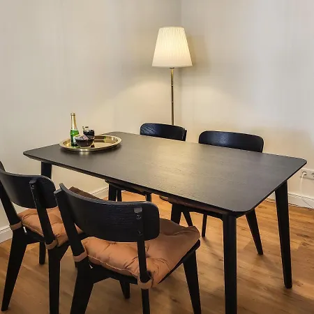 Koenig Apartamento *